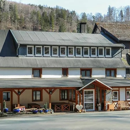 Baumwipfel