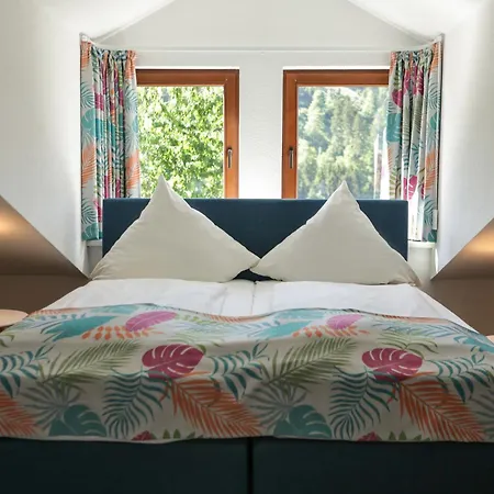Landhotel Baumwipfel Guest house 3*